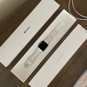 {Apple} Watch. Generation 1. Size 38mm.